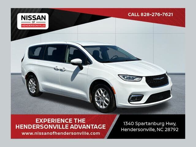 2023 CHRYSLER Pacifica