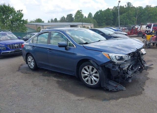 2016 SUBARU Legacy