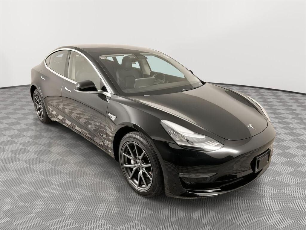 2019 TESLA Model 3