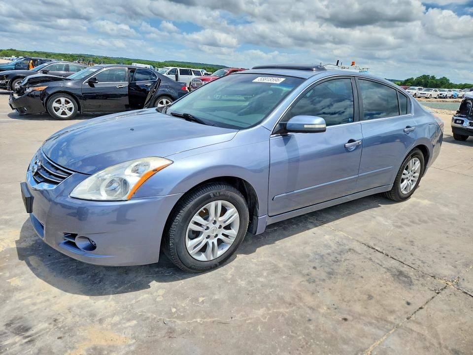 2012 NISSAN Altima