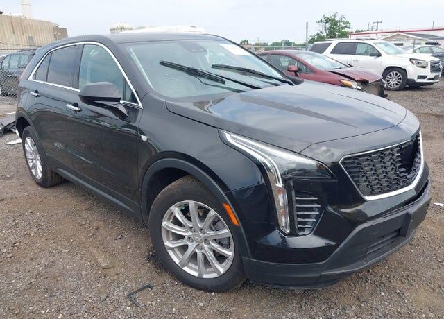 2023 CADILLAC XT4