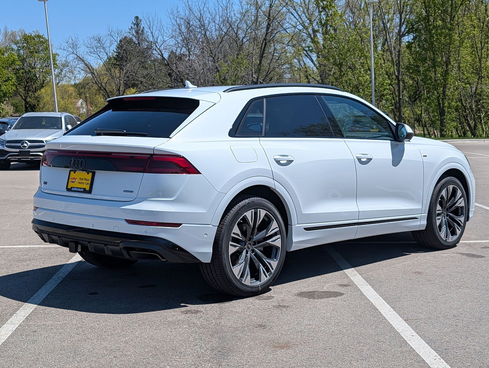 2026 Audi Q8