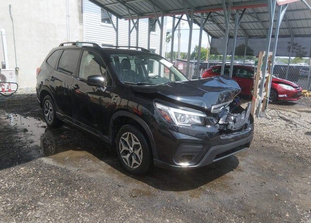 2019 SUBARU Forester