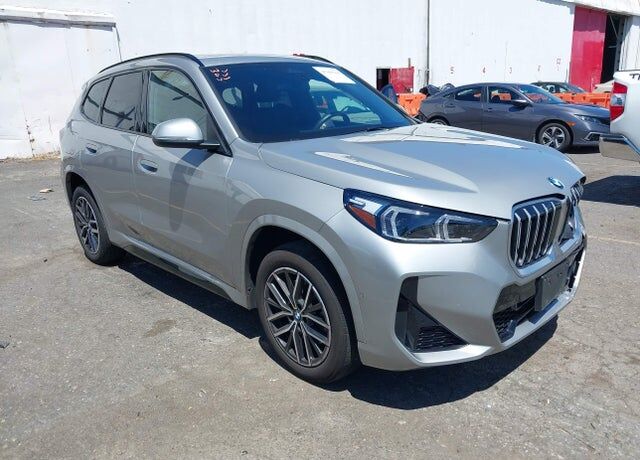 2025 BMW X1
