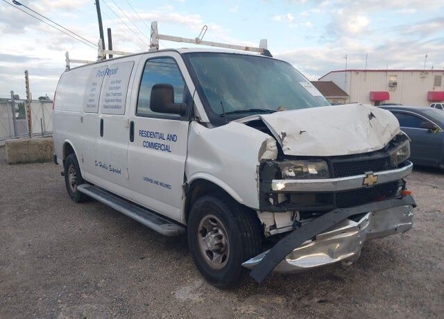 2021 CHEVROLET Express