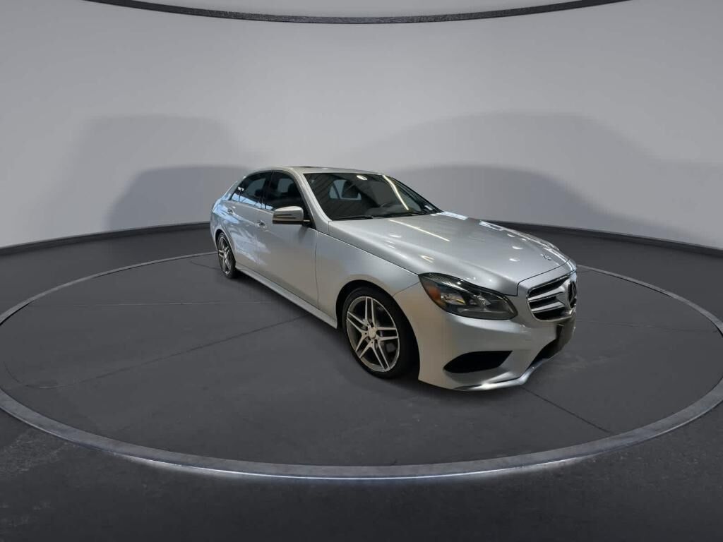 2016 MERCEDES-BENZ E-Class