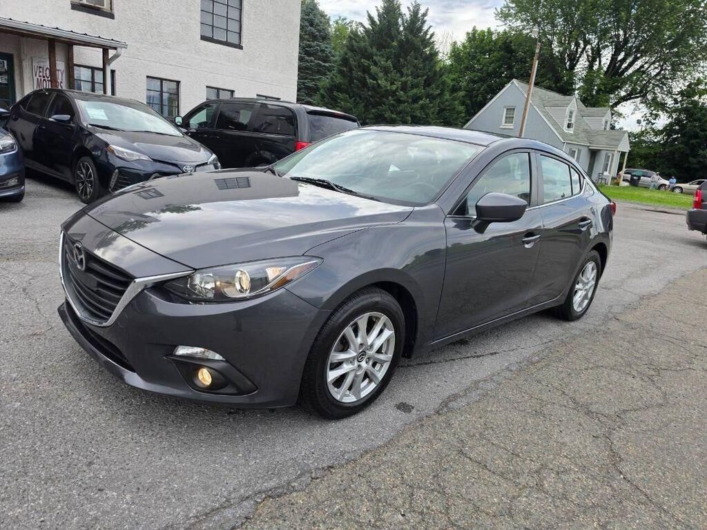 2015 MAZDA Mazda3
