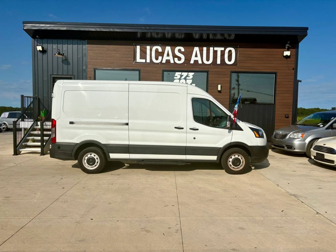 2019 FORD Transit