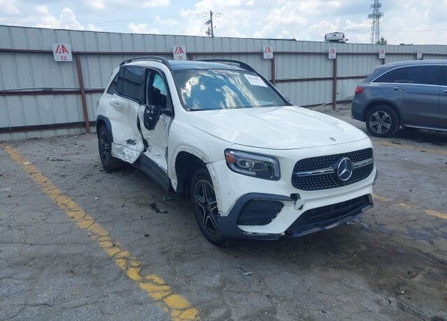2021 MERCEDES-BENZ GLB-Class