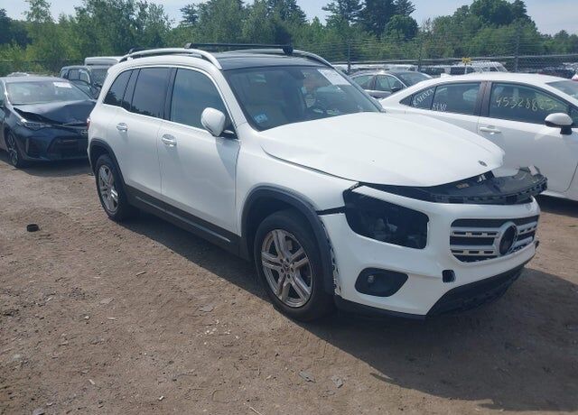 2022 MERCEDES-BENZ GLB-Class