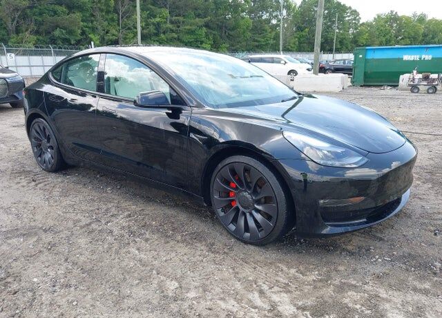 2022 TESLA Model 3