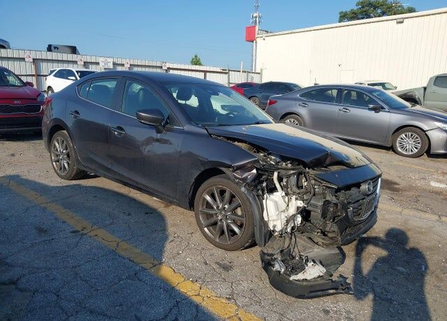 2018 MAZDA Mazda3
