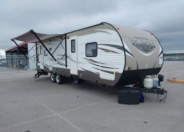 2017 FOREST RIVER Wildwood towables