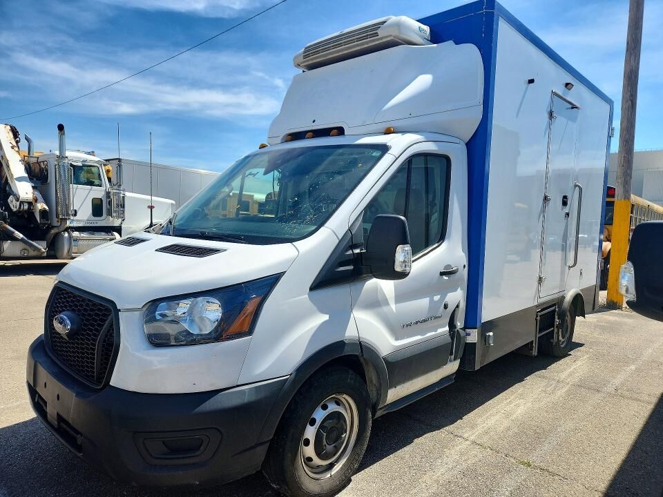 2022 FORD Transit