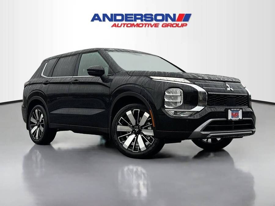 2026 MITSUBISHI Outlander