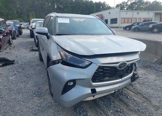 2024 TOYOTA Highlander
