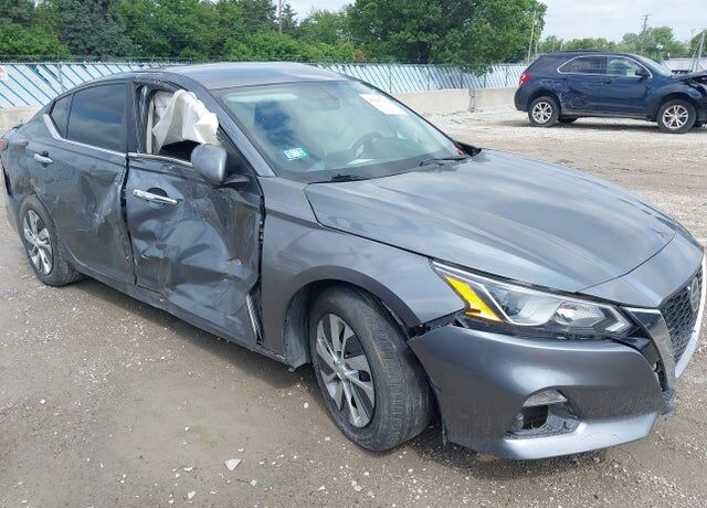 2020 NISSAN Altima
