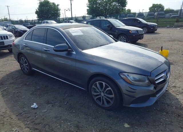 2017 MERCEDES-BENZ C-Class