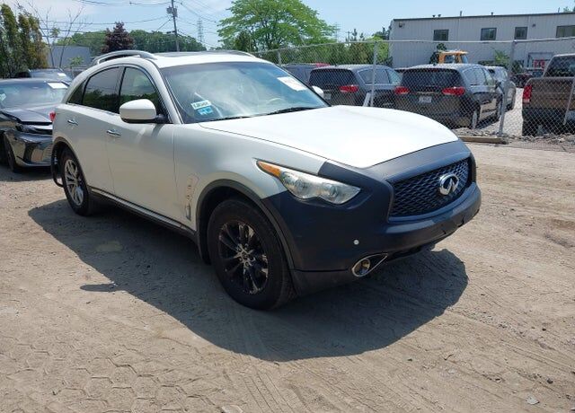 2013 INFINITI FX37