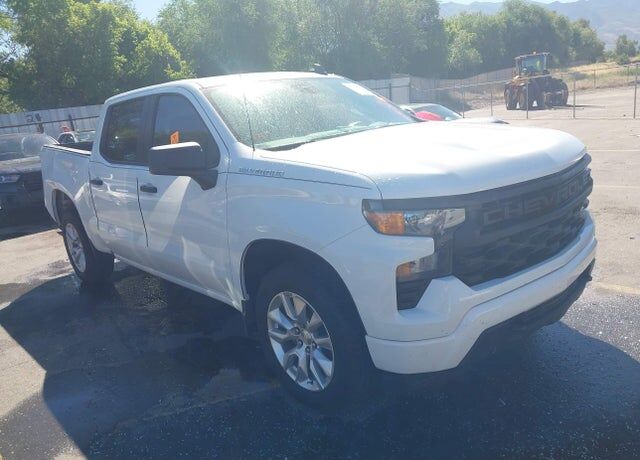 2024 CHEVROLET Silverado