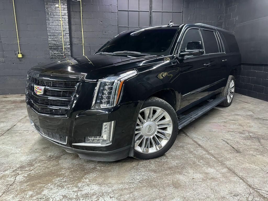 2019 CADILLAC Escalade ESV