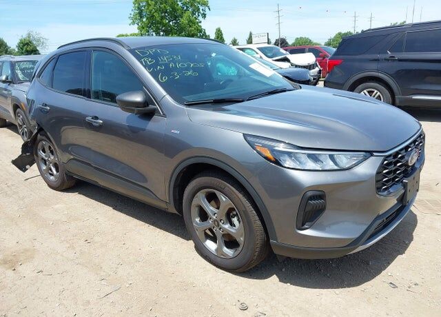 2025 FORD Escape