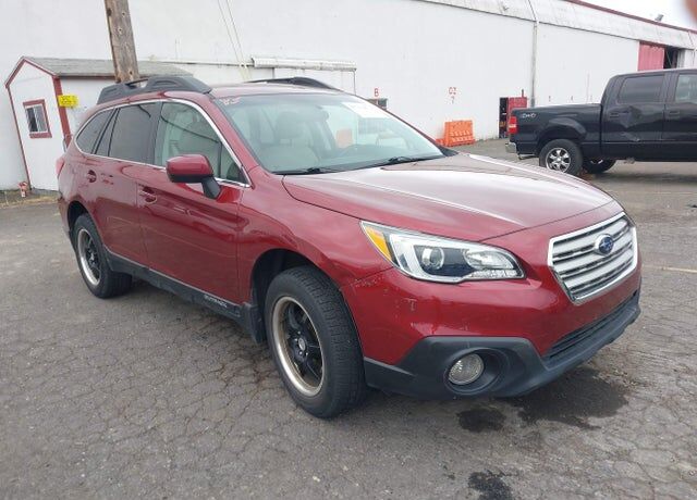 2016 SUBARU Outback