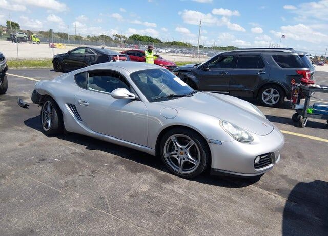 2010 PORSCHE Cayman