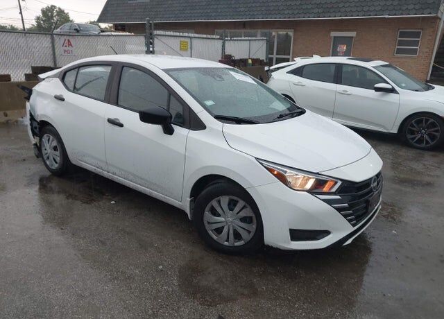 2024 NISSAN Versa