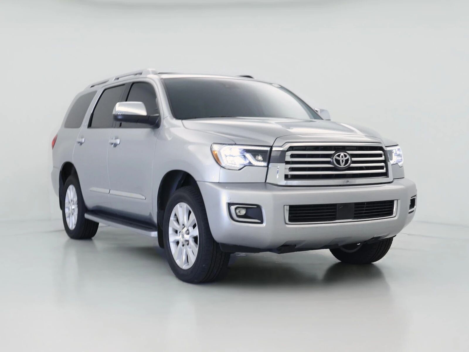 2022 TOYOTA Sequoia