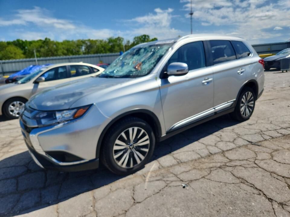 2020 MITSUBISHI Outlander