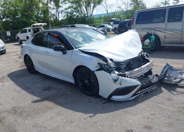 2022 TOYOTA Camry