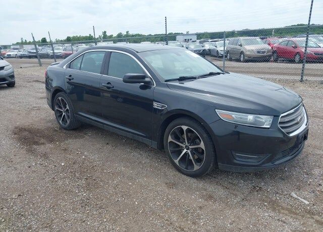 2014 FORD Taurus
