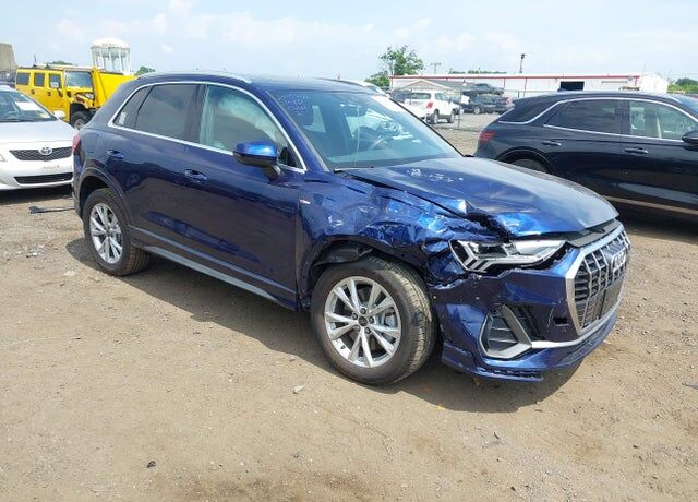 2024 AUDI Q3