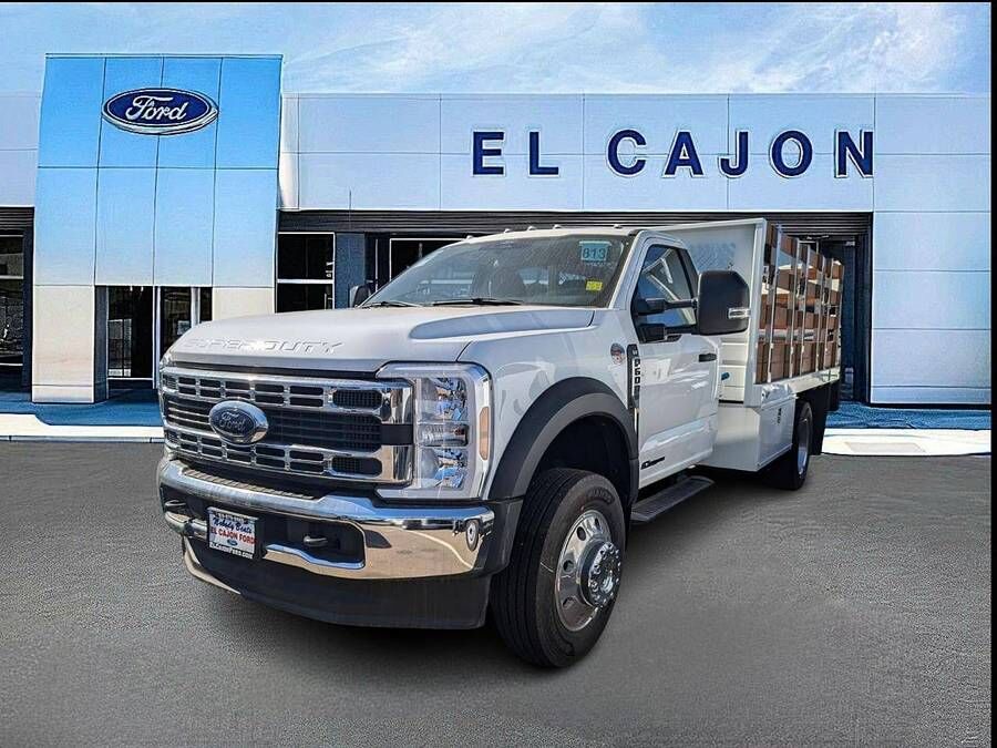 2024 FORD F-600
