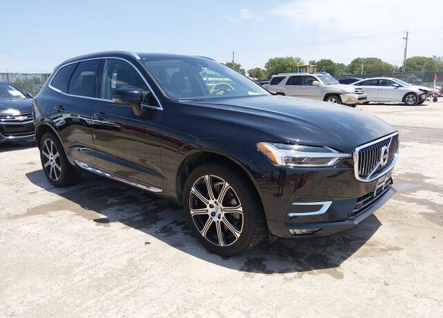 2020 VOLVO XC60