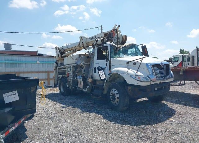 2011 INTERNATIONAL MA035