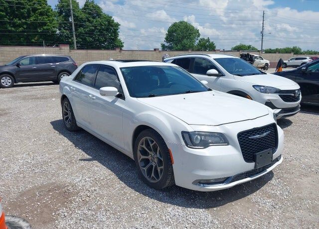 2018 CHRYSLER 300