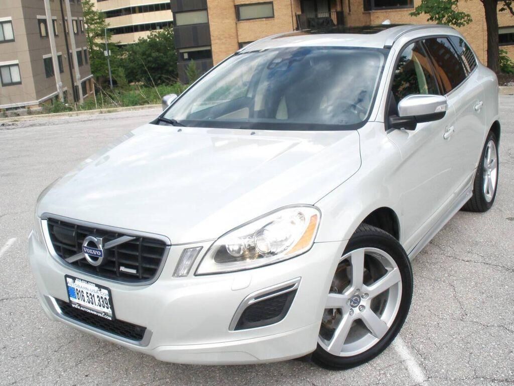 2011 VOLVO XC60
