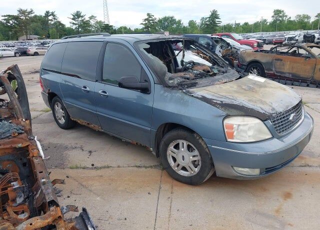 2004 FORD Freestar