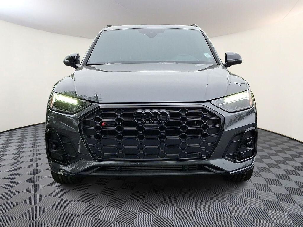 2023 Audi SQ5
