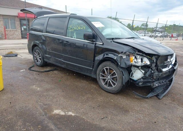 2017 DODGE Grand Caravan