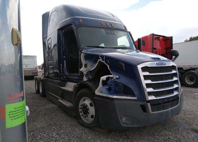 2021 FREIGHTLINER New Cascadia 126" Sleepercab