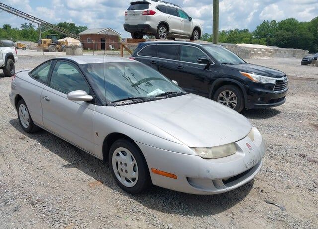 2000 SATURN SC2