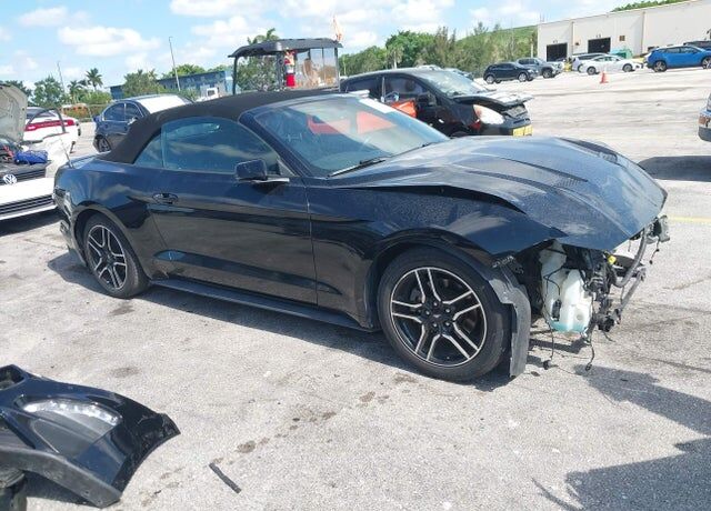 2020 FORD Mustang