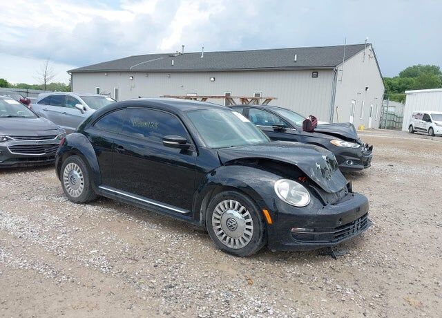 2014 VOLKSWAGEN Beetle