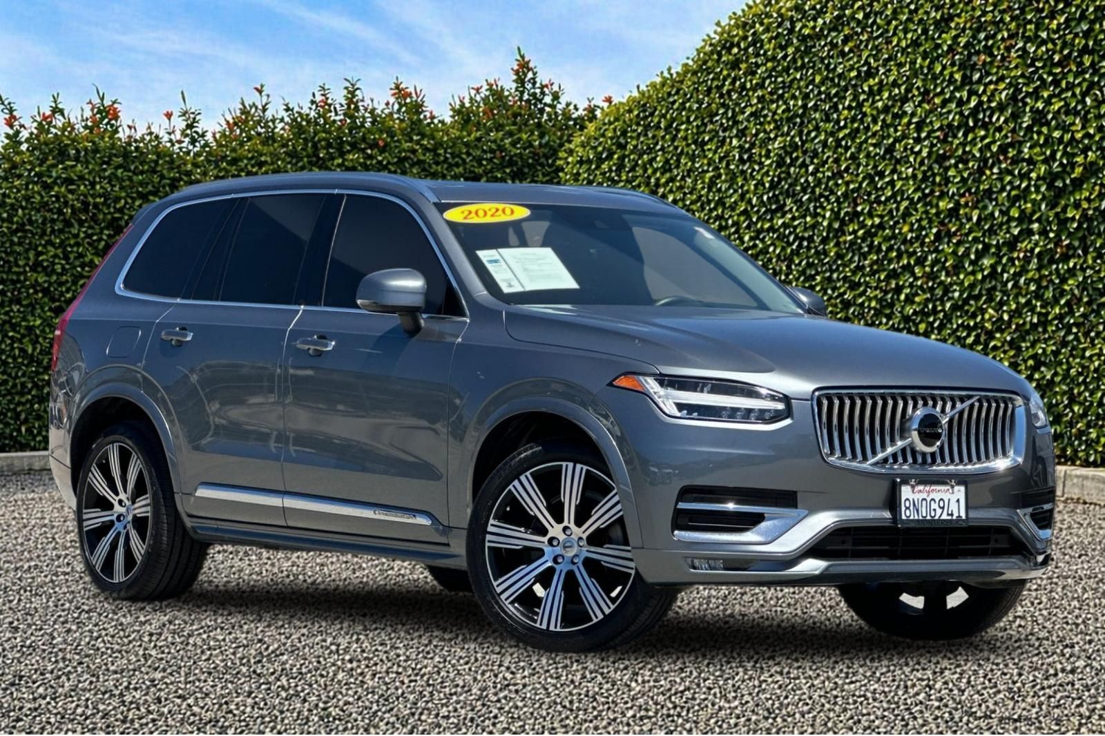2020 VOLVO XC90