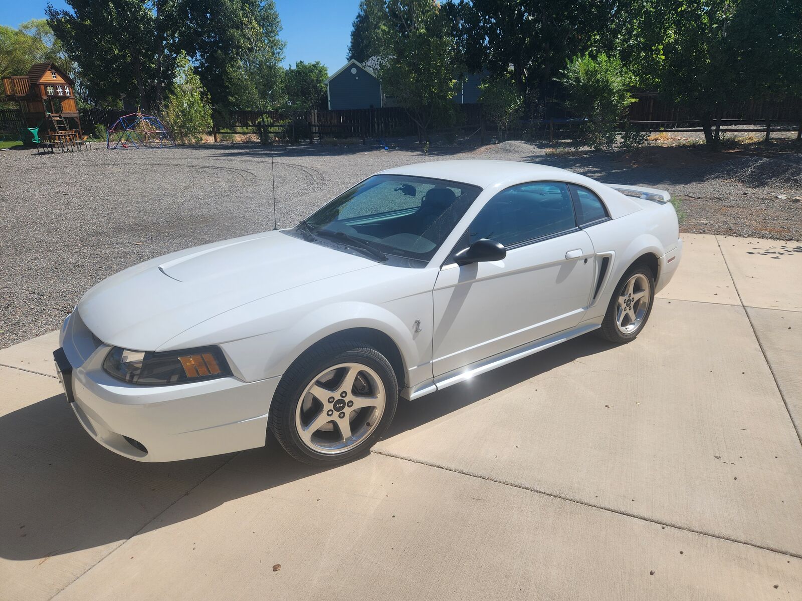 2001 FORD Mustang
