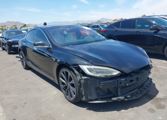 2018 TESLA Model S
