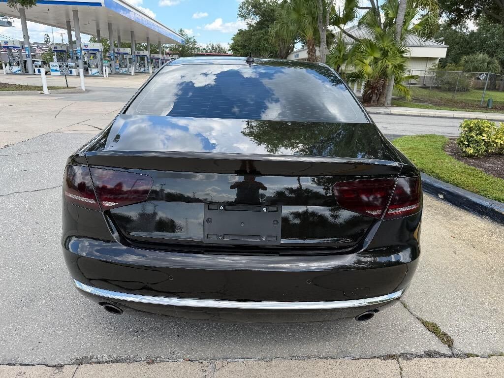 2012 Audi A8